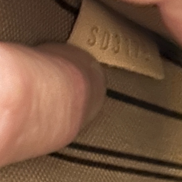 Louis Vuitton Neverfull pouch wristlet Mm/Gm - Picture 2 of 16